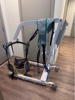 Looking for a safe, reliable patient lift? This Drive Medical 13340 Hydraulic Hoyer Lift is built to make transfers easier and safer for both caregive