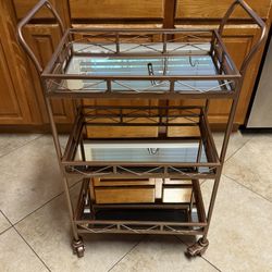 Kate and Laurel Ketia Glam Metal Bar Cart, Gold Bar Cart for Display and Storage