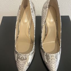 Women’s Pumps Heels - 8.5 - Saks Fifth Ave