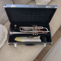 Trumpet - Yamaha YTR2335