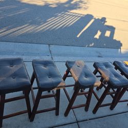 Set Of 5  Stools 