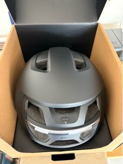 UNIT 1 NEON - a high-visibility, e-bike certified helmet