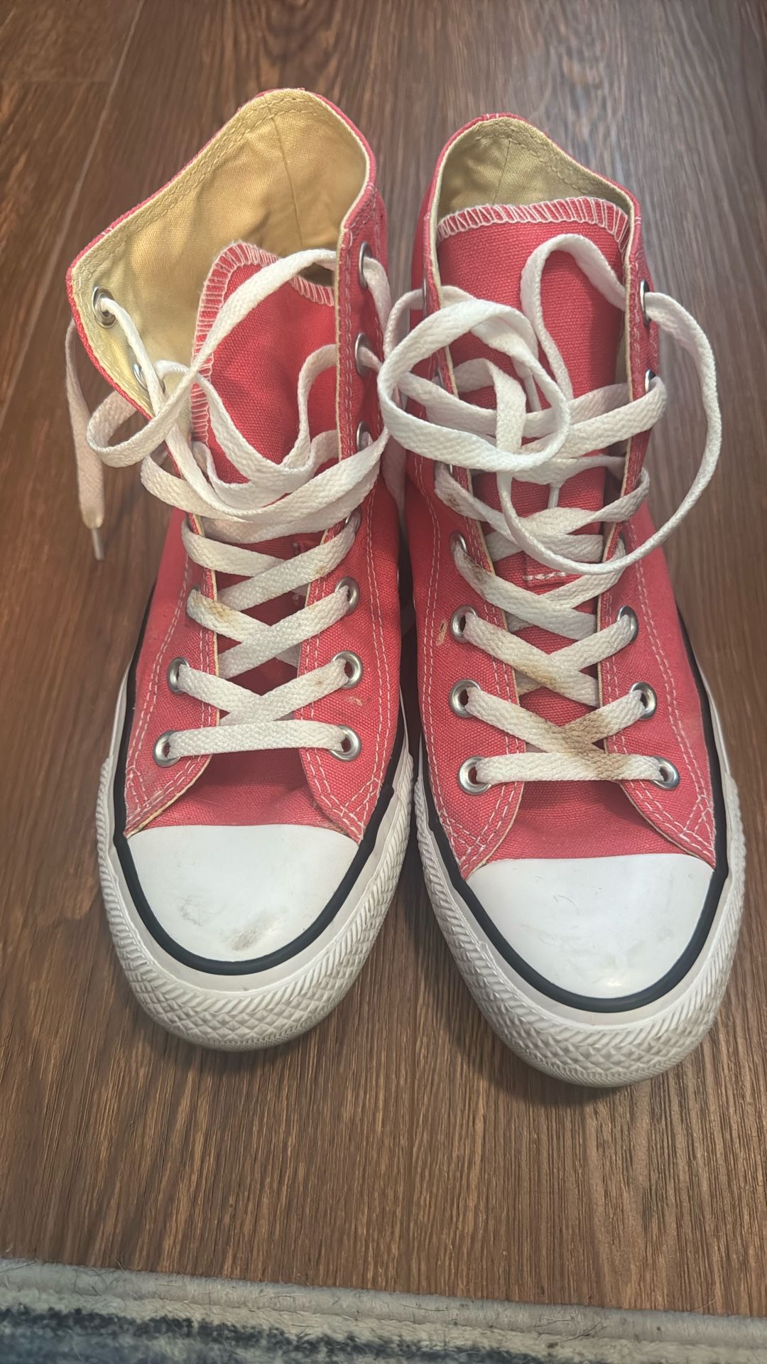 High top converse shoes, hot pink size 8