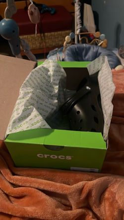 BRAND NEW BLACK CROCS
