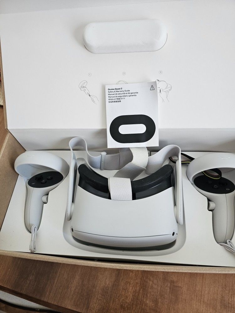 OCULUS QUEST 2