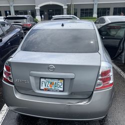 Nissan Sentra 2008