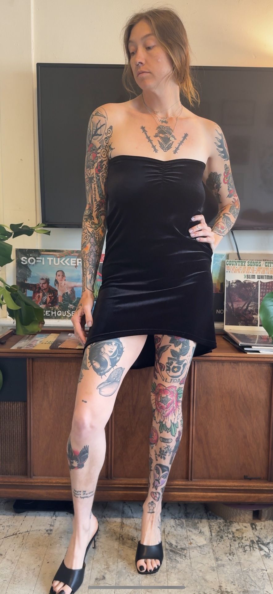 Attempt Velvet Mini Tube Top Dress | Size M