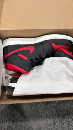 Air Jordan one mid GS 7Y