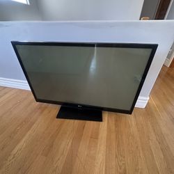 LG Plasma TV 46” 
