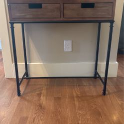 Side Table / Entry Table