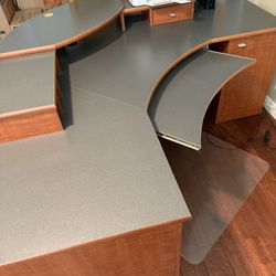 Executive Desk Set