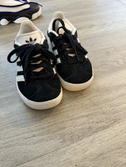 Adidas Gazelle size 11c $20