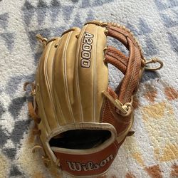 Wilson A2000 