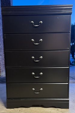 Dresser