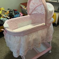 Delta Princess Bassinet 