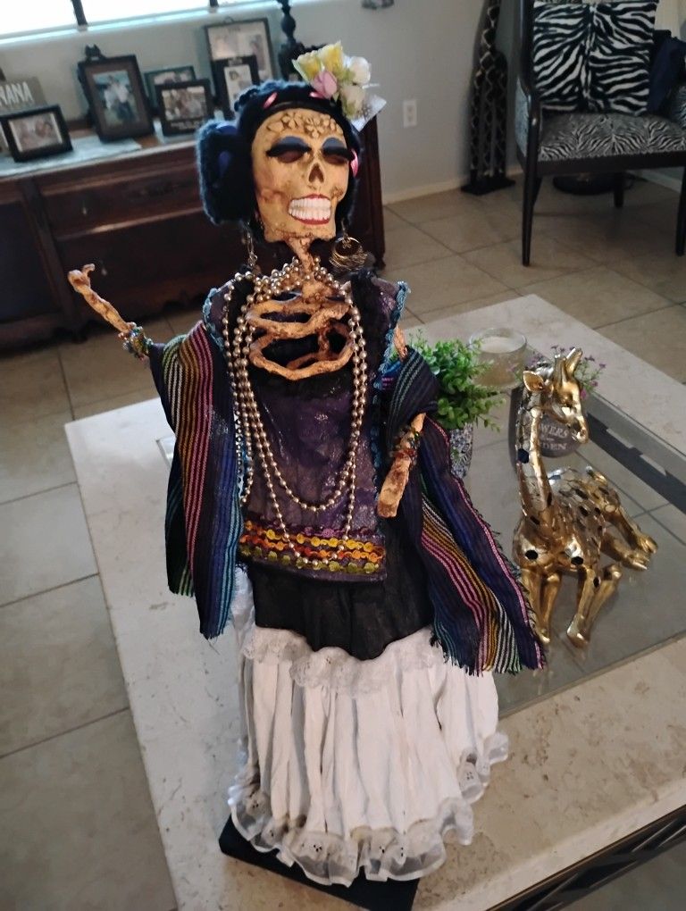 Day Of The Dead Catrina Skeleton