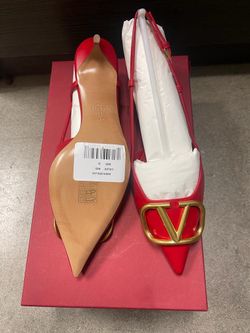 Valentino Garavani Vlogo Signature Slingback Pumps