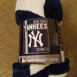 New York Yankees Super Plush Soft Throw Blanket 46”x60” Baseball NYC MLB