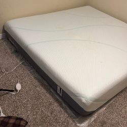 Tempur Pedic (Purple) King size Mattress