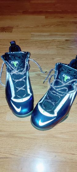Chuck posite in cave purple