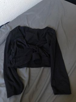 Black mid sleeve shirt