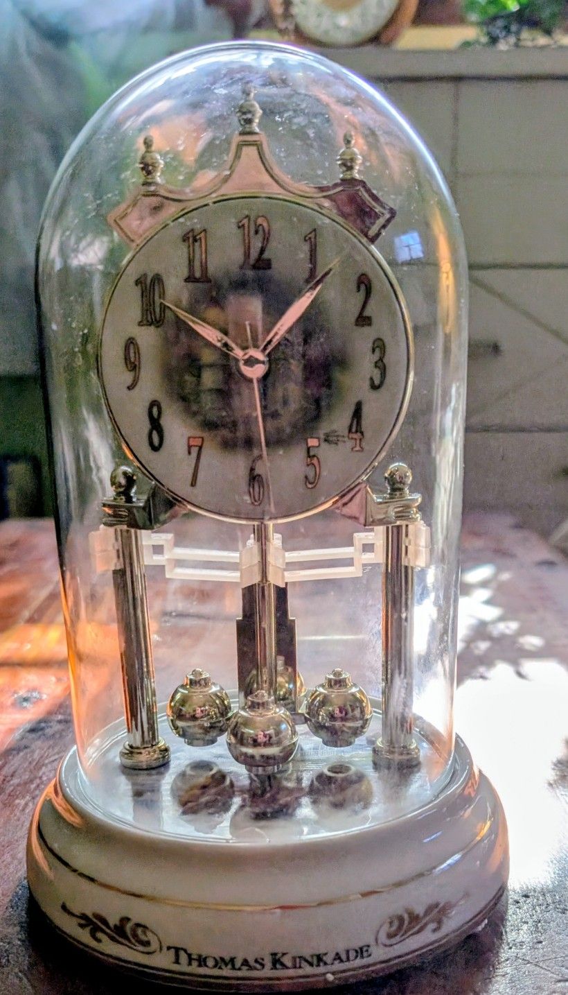 Thomas Kincaid Anniversary Clock