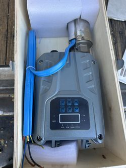 3" 140W Solar Pump Submersible Pump Bore DC 24V Deep Well Pump + MPPT Controller