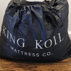 King Koil Inflatable Mattress, Size Queen. MAKE AN OFFER 