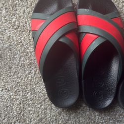 Gucci Slides 