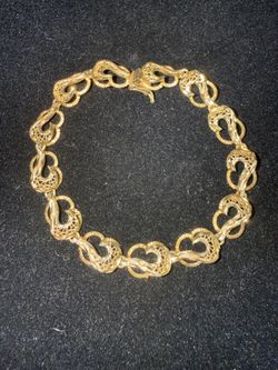 Beautiful 14 Karat Gold Elegant Bracelet 10.2 G, 7.5 Inches Long