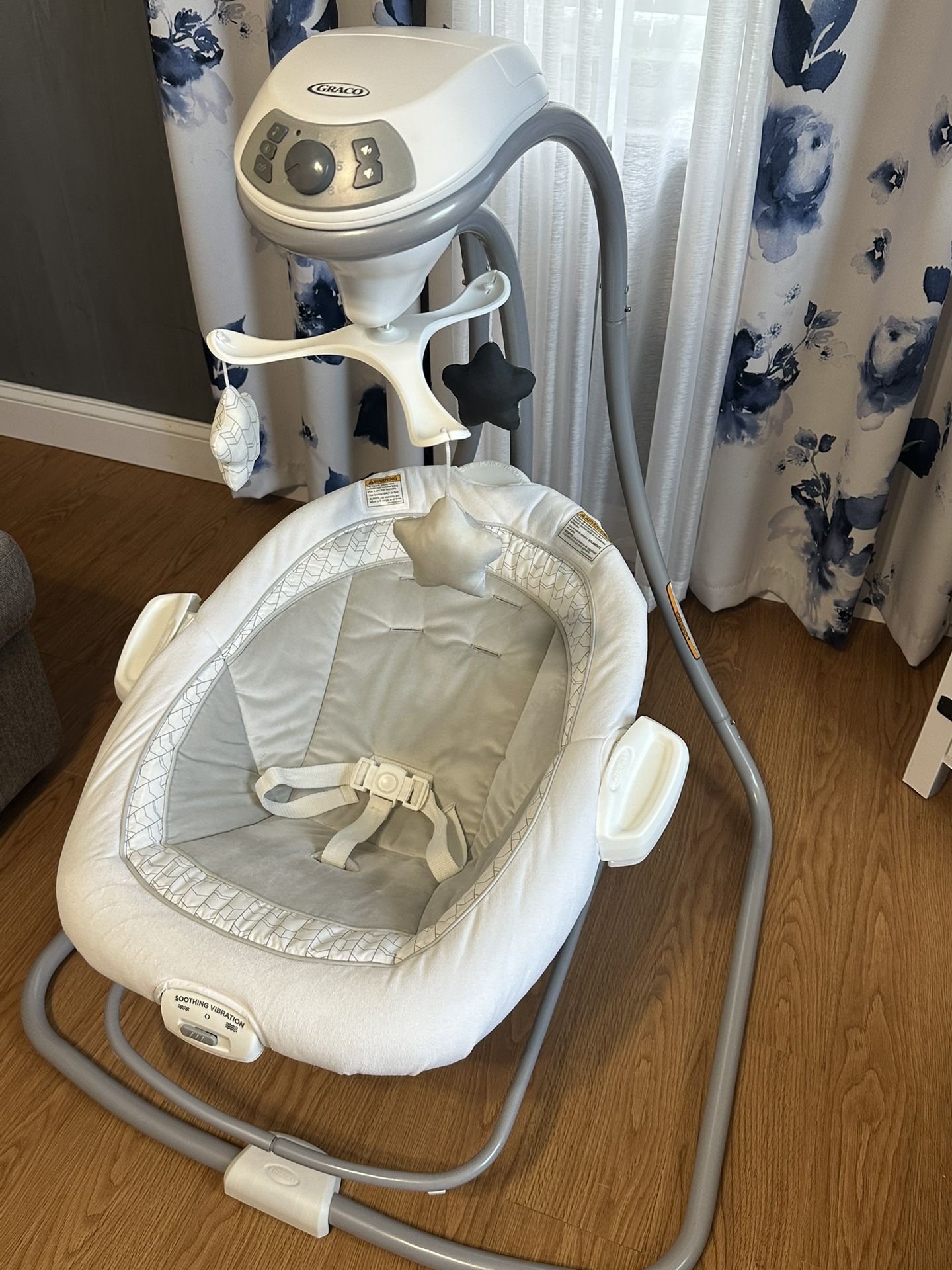Graco Baby Swing