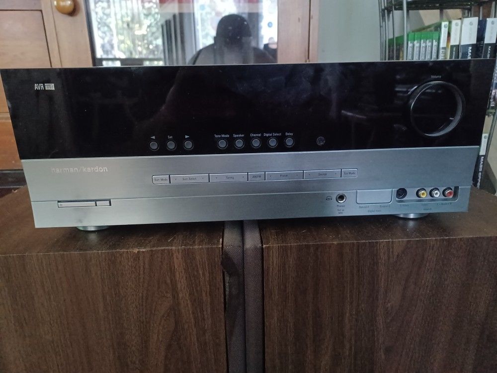HARMAN KARDON AVR-147 HOME THEATER RECEIVER WITH HDMI PORTS NO REMOTE $200 FINAL PRICE SAME DAY SHIPPING 
