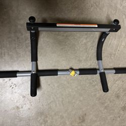 Doorway Pull-Up Bar with Multiple Grip Positions