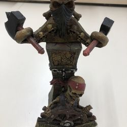 Disney Pirates Of The Caribbean Skull Figure