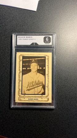 Roger Maris 1983 Legends Card- Graded 6