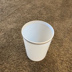 Small White Trash Can – Lightweight Plastic