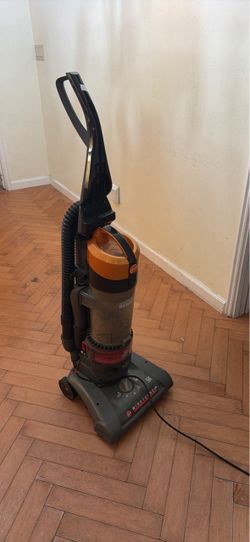 Hoover WindTunnel Rewind Upright Vacuum