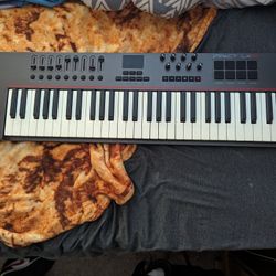 Nektar Impact Lx 61 Midi Keyboard 
