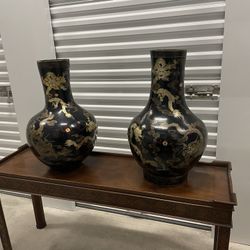 2 Antique Chinese Laquerware Vases