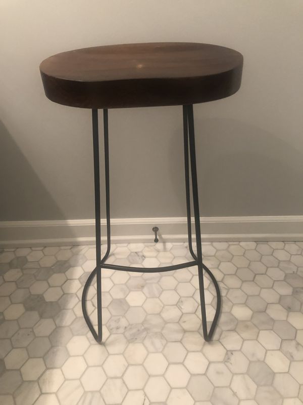 New And Used Bar Stools For In Palatine Il Offerup