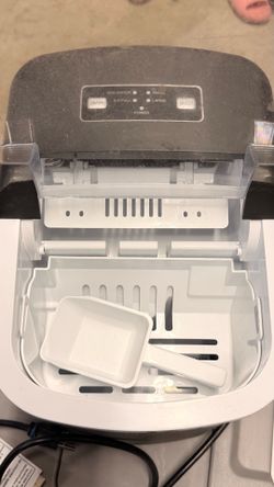 Whirlpool Countertop Ice Maker