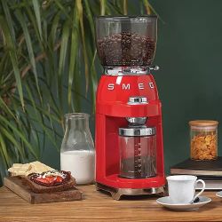 Smeg 1950's Retro Style Coffee Grinder Red Brand New