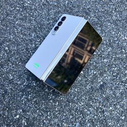 Samsung Z Fold 4 - Gold - Factory Unlocked