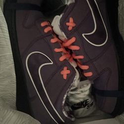 Purple Lobster Sb 