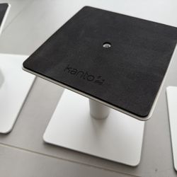Kanto SP6HD Desktop Speaker Stands for Medium/Large Bookshelf Speakers