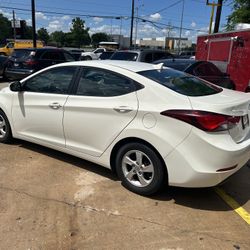 2015 Hyundai Elantra 
