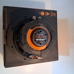 MEMPHIS (1) 8 INCH 2 OR 4 OHM SELECTABLE VOICE COIL 400 WATTS CAR SUBWOOFER ( BRAND NEW PRICE IS LOWEST  )