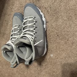 Cool Gray 9s Size 9