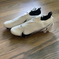 Vapor 360 Edge Elite White SIZE 11.5 (Brand Nee)