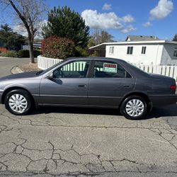 1998 Toyota Camry